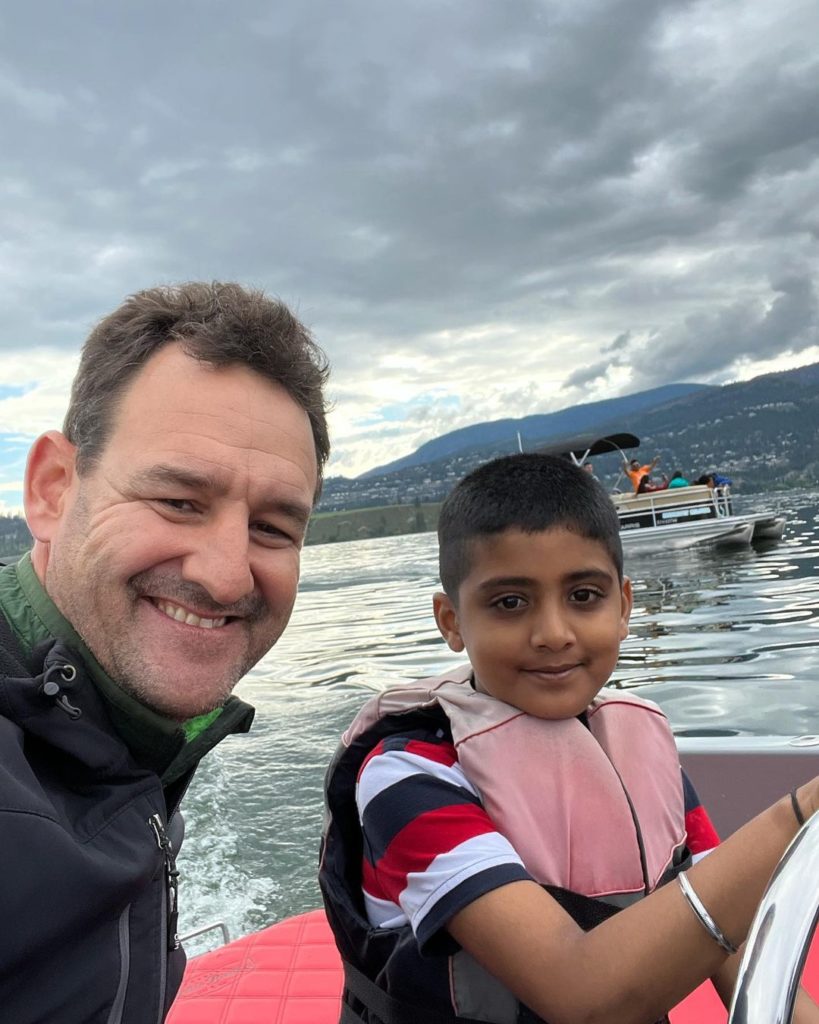 Boat tours with breathtaking views of the Okanagan